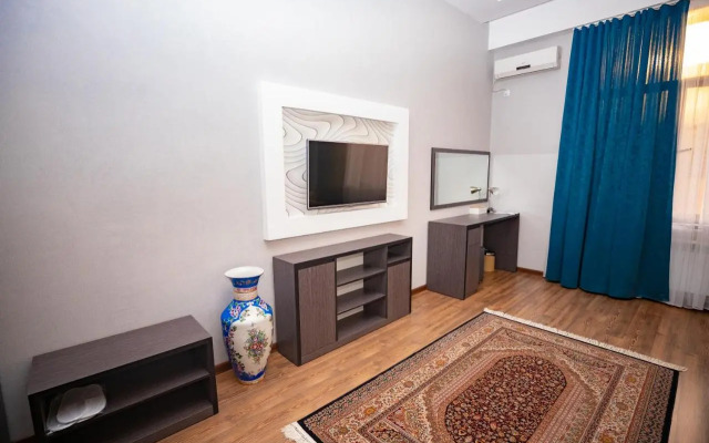Vatan Hotel