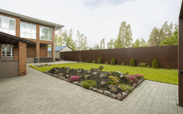 Mnogofunktsionalny Kottedzh Villa