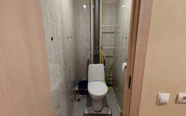Uyutnaya Dvushka U Akvaparka Flat