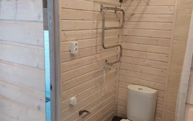 Частный дом в 1-м Академическом переулке 9