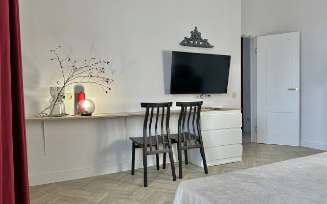Happy Dom Marshaka Atmosfernaya Kvartira V Istoricheskom Tsentre Kazani Flat - Apartment in 카잔 - Photo 2