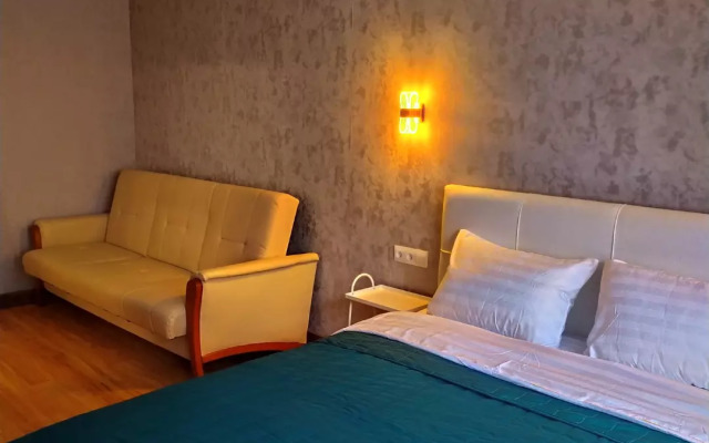 Centr Repina Street Flat