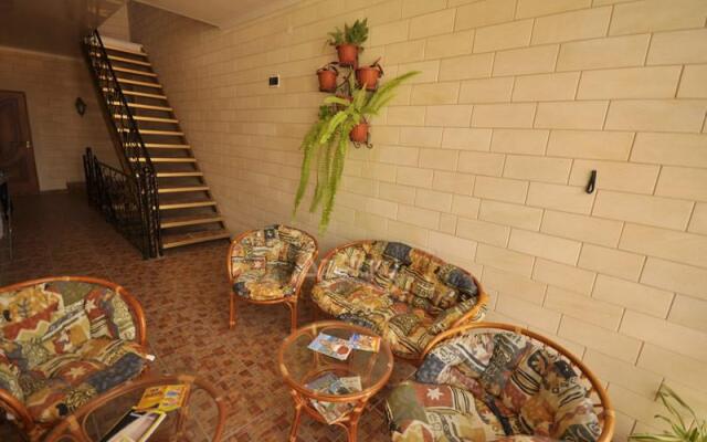 Natali Guest House