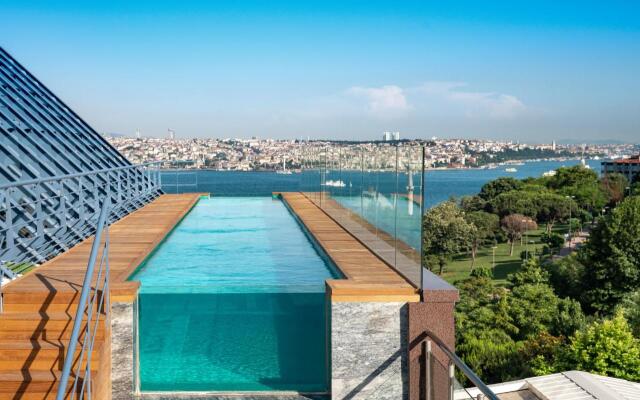 Hotel The Ritz-Carlton, Istanbul.