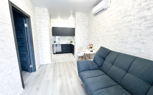 Vershina V Novom Zhk Klever 2.0 Na 13 Etazhe Apartments
