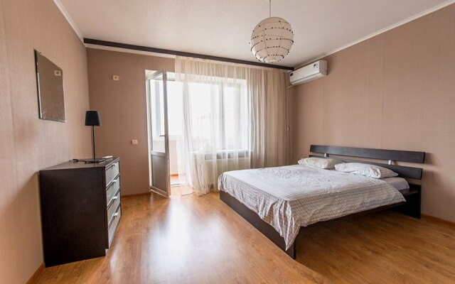 Bolshaya Bulvarnaya 10/21  Apartments