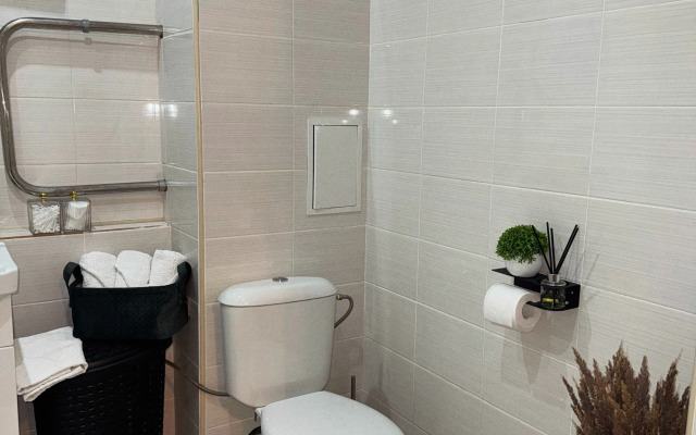 Na Ulitse Generala Chelnokova 48 Flat