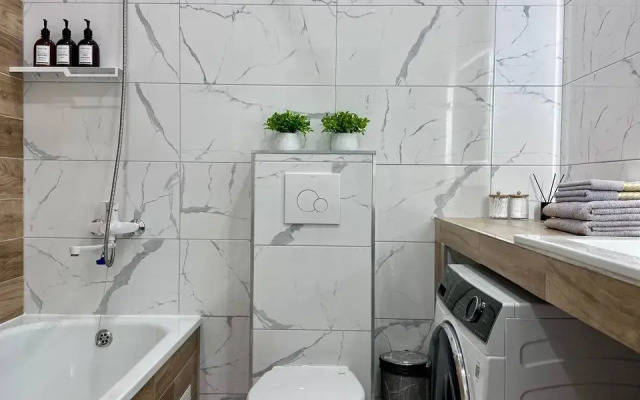 Lyuks Na 19 Etazhe Flat