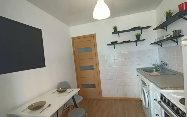 Kutuzova 1 Apartments