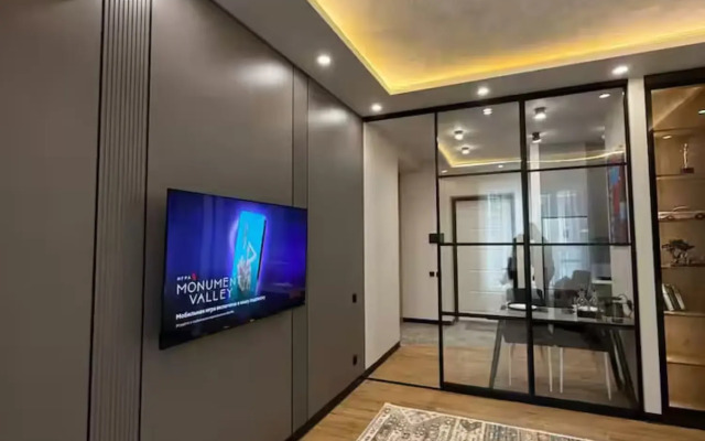 Na Prospekte Seyfullina 574/6 Apartment