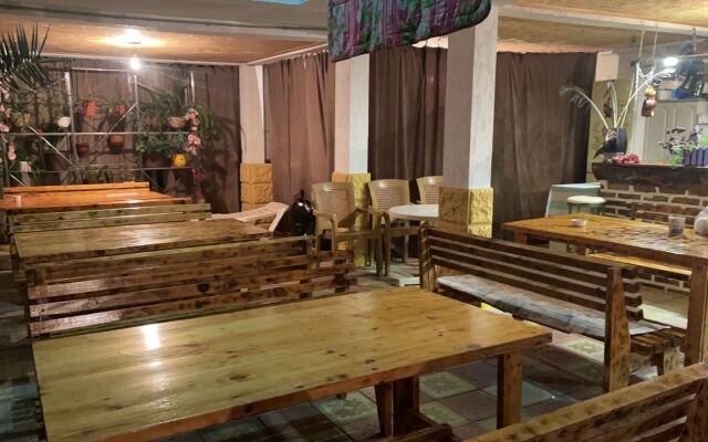 "San-Mariya" Guest House