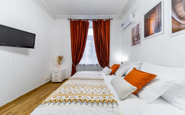 Квартира 3-Ком Квартира у Экспоцентра БонАпарт