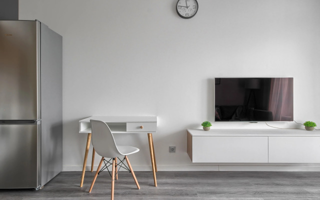 Апартаменты MyHomeYourHome на Дальневосточном проспект 19 к1