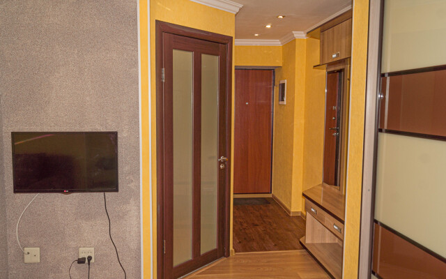 Na Prospekte Lenina 38 Apartments