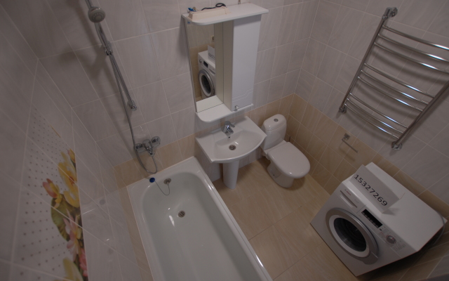 Three-Room Apartments for 4-6 People