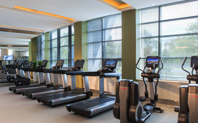 Отель Renaissance Minsk TGB