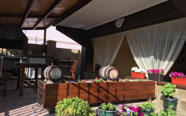 Kipr Guest House
