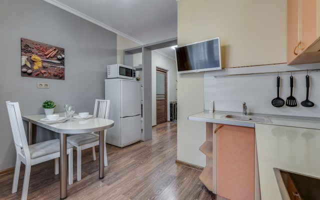 V Tsentre U Finlyandskogo Vokzala Flat