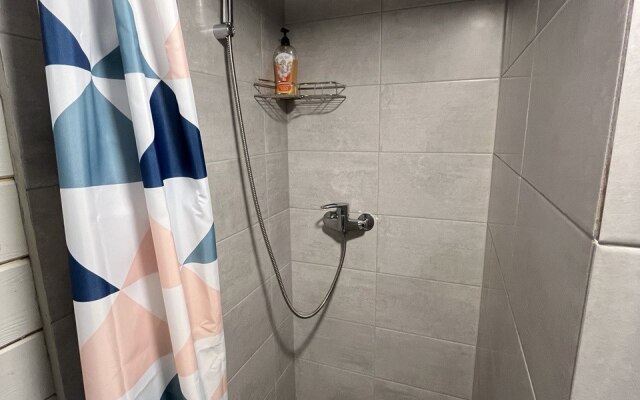 Vse Svoi Guest House