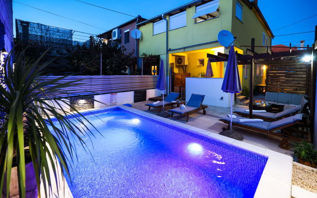 Апартаменты Rustica Zadar with private pool