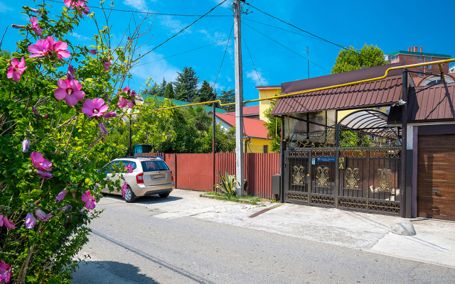 Azaliya-Mimoza Mini Hotel