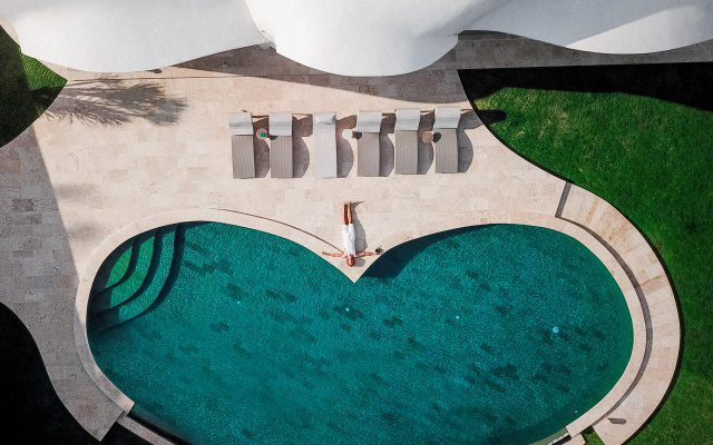 The Cloud Bali Villa – Outside – Tibubiu