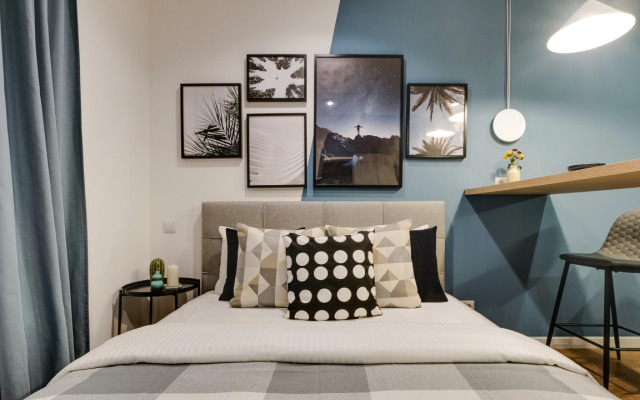 Apartamenty Studiya s Balkonom Art-Aparty u Ekspoforuma