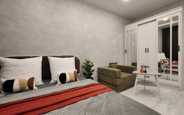 Квартира Живи Тут 89