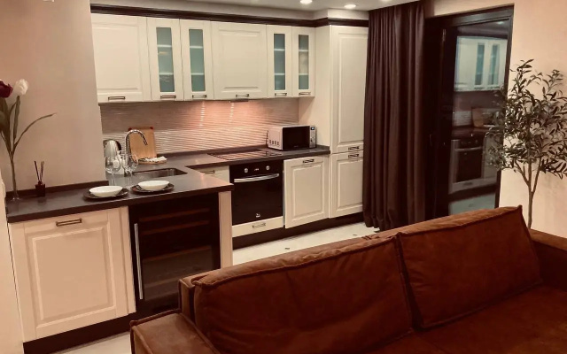 Apartamenty na Urovne Oblakov s Panoramnym Vidom na Rybinsk