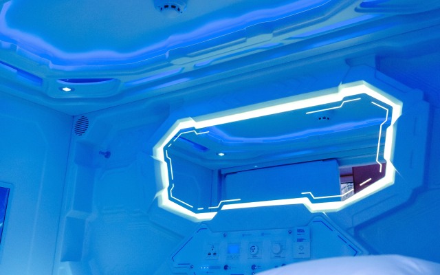 Makura Capsule Hotel
