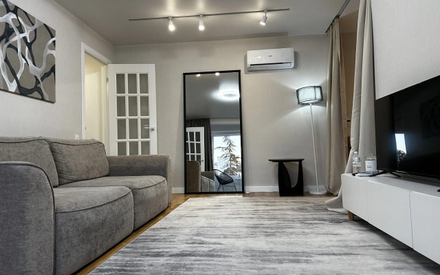 Uyutnye V Tsentralnom Rayone Sochi Ot Letoarart Apartments