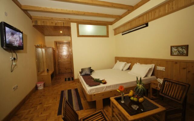 Sharman Hotel