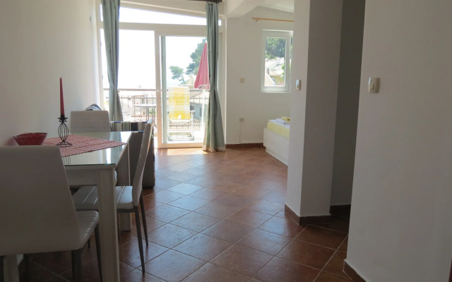 Ana 1/3 Apartments