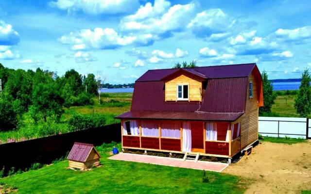 Usadba Roza na Seligere