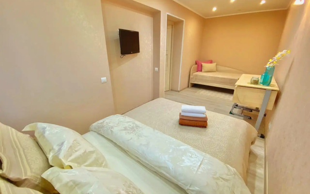 Квартира GoldApart на Каховке