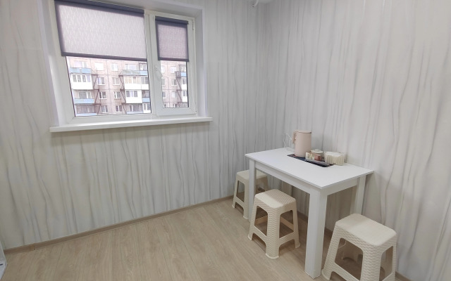 Квартира возле ТРЦ Плазма с лифтом и балконом