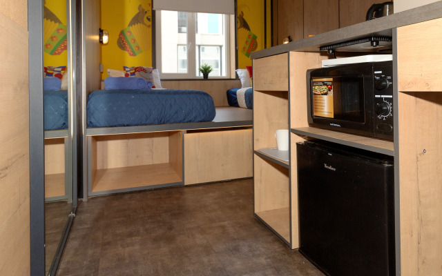 Studiya Ryadom S Metro Apartments