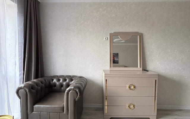 Квартира Стильная Студия с Видом на Горы