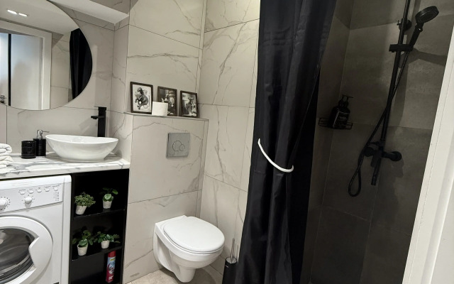 Апартаменты Уютная стильная студия возле ВДНХ