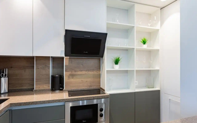 V Tsentre,lyuks Vmestimostyyu 6 Chelovek Apartments
