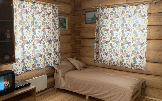 Kholm Arkhangelskaya Oblast Pinezhskiy Rayon P. Kholm Private house