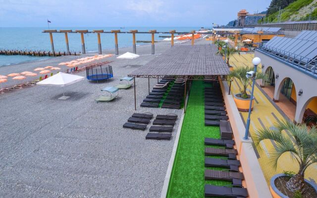 Апартаменты Platinum Aparts (Аллея Парк)