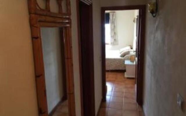 Los Gigantes Apartments