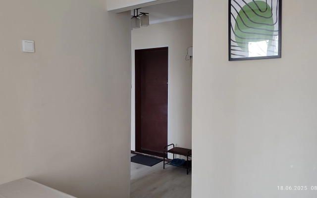Na Shilova 12 Flat