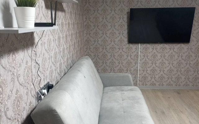 Квартира Трёхкомнатная на Белоконской 15В