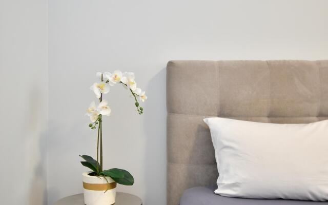 Квартира KRASROOM 3-комн ЛЮКС в Центре