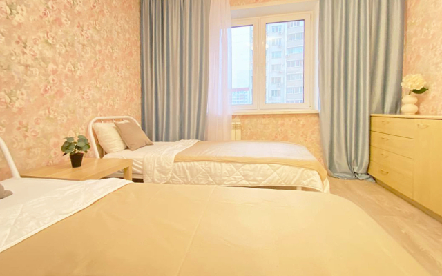 Апартаменты Бизнес класс, Степная 81