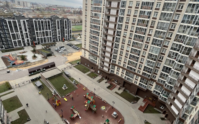 Studiya S Vidom Na Smolny Sobor Flat