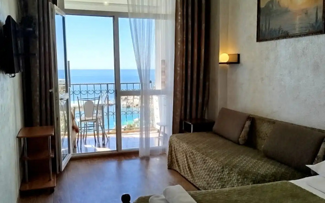 Квартира возле пляжа бухта Ласпи, 24