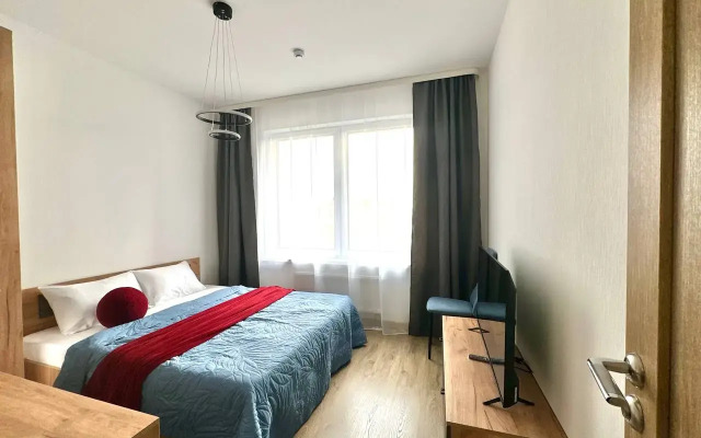 Yevrodvushka U Metro Lesnaya Apartments